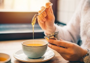 蜂蜜加熱會有毒？專家告訴你蜂蜜最理想的儲存溫度