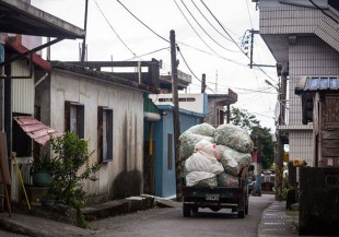 守護85歲的失智母親...簡易修繕，完備居家安全