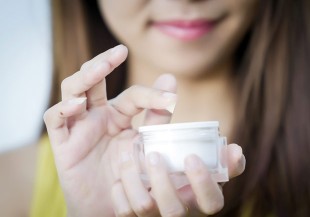 做好皮膚保溼能防失智？醫：待大規模實驗釐清