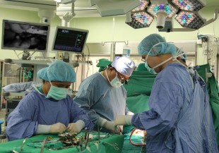 切片、手術會加速癌細胞擴散？癌病專家：典型的迷思
