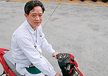 光陽機車高級工程師 林建成「鎖頭」神功，反成機車賣點