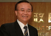 侯勝茂 知識比克流感更有效