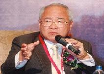 擠進500萬俱樂部，才能生存