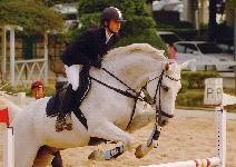 陳泰銘的女兒紅