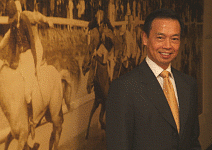 香港賽馬會行政總裁 黃至剛 讓香港馬會由神祕變神氣