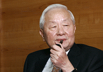 世界級企業之全球發展 不接軌世界，台灣會折價