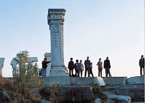 流亡文物有一千萬件之多啊！