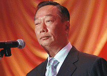 從財經版到影視版 郭台銘擴展版圖的8個問號