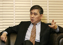 宏仁集團董事長王文洋 大陸創業十年 我口袋的每一分錢，都是自己賺來的