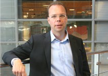 諾基亞的新法寶 為了10億上網人，把手機變魔法棒