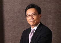 專訪富邦金控董事長 蔡明忠 把大陸市場當成維他命就好