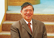 校長看競爭力4〉新竹交通大學校長 吳重雨