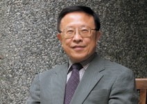 直覺上「不贊成」，理性上「應當做」