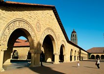 校友回饋 促動教育善循環