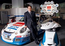 35新人生：衝刺〉35歲接班，扛起400億業績壓力