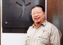 劉啟群 義診改變西方媒體印象