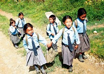 從水蛭上身開始的貧窮之旅