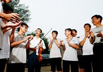 去非洲史瓦濟蘭， 比到哈佛學更多