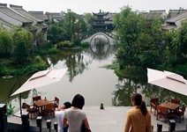 一份閒情，兩種奢華