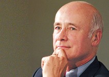 誰的故事迷人，和誰的武力強大一樣重要