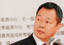 華語國家， 誰能當開放式課程標準的代言人？