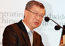 大挑戰：調整產業結構、改善所得分配、節能減碳