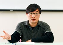 黃厚銘 相信書信能做社會實踐