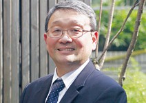 從四書五經中，提出「動態競爭」理論