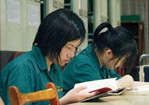 7成支持改革，但5成憂加重學業壓力