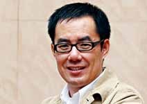 「慈善家」VS.「創新者」的企業形象