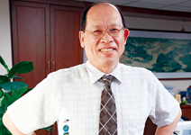 低薪換薄利， 科技業再賣命也沒賣命錢