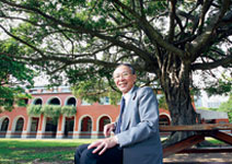 黃煌煇 80年來 首位成大製造的校長
