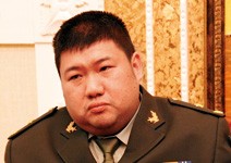 毛澤東唯一嫡孫， 高舉紅色思想大旗