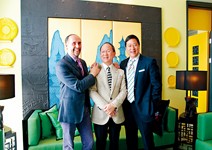 在黃龍飯店五星光環上 加上新東方印象