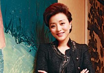 走在商業、政治、文化鋼絲上的媒體人