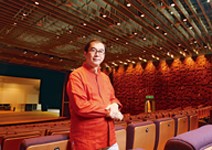 從張大千移情表演藝術， 林百里新體悟