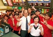 因為愛家，寧當小弟 也不願赴陸當老闆