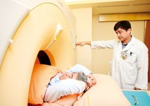 擦亮台灣醫療招牌？ 讓健保變二流醫療？