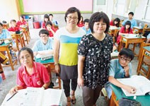 適性輔導，帶領學子 訪商家做職業試探