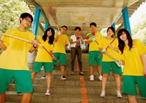 必修法文為特色，學當志工落實品德教育