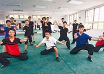 協助學生多元發展，用美育體育闖出一片天