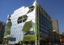 廢棄老廠 如何轉型成 知識經濟園區？