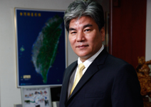 李鴻源：現在做， 是「穿著西裝改西裝」