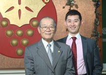 葡萄王 靈芝10元有找， 去年業績創下近33億