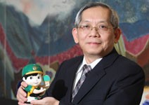 老爹劉燈城 帶領合庫轉型一步到位