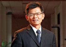 五星級縣長入閣， 自許要反映民情