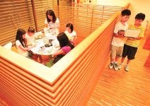 青少年圖書館，待上一整天都不膩