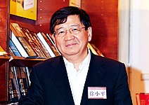 過去幫最優的人出國，現投資最優的夢想