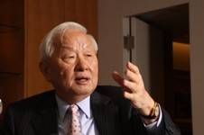 台積電單挑三星 增加資本支出增強戰力