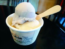 頭城搶孤在驚心動魄中體驗布施博愛